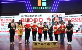 SOP Foundation presents tokens of appreciation to the MRC, Boulevard Mall & Miri Blood Bank.