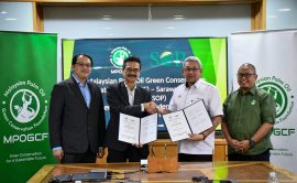 Group photo of (from left) COO Eric Kiu, SOP GCEO Paul Wong, Secretary-General Dato’ Yusran Shah and GM Hairulazim, at the MoU signing, formalising SOP as MPOGCF’s strategic partner