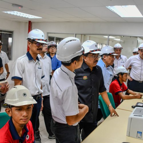 Work Visit to SOP Green Energy by YB Datuk Seri Johari bin Abdul Ghani 2024 - 6